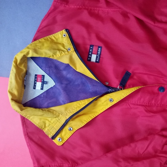 Vintage 1990s Tommy Hilfiger Red Track Jacket Windbreaker UNISEX - Picture 7 of 11